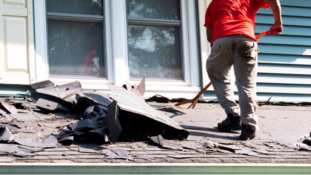 Homeowner's | Residential Roof Repair in Des Moines